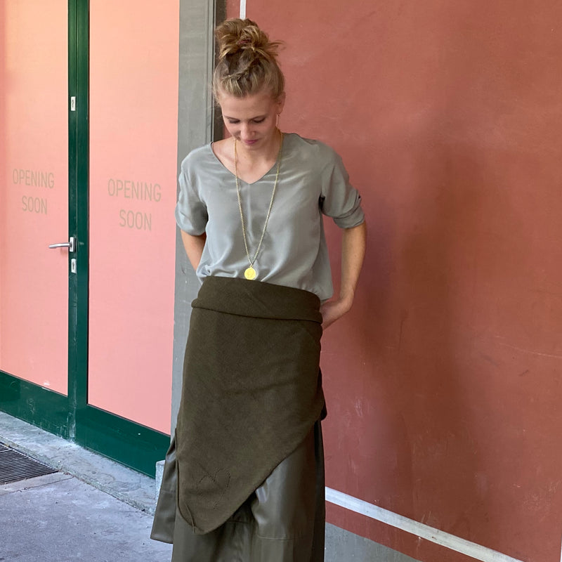 SOUSI 042 - DARK OLIVE